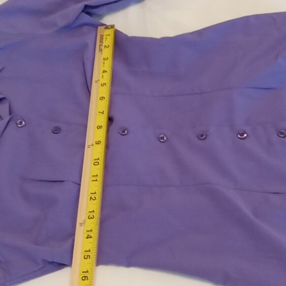 Gracie Women's Purple Collared Button down Medium blouse. Career,Office. - Picture 6 of 8